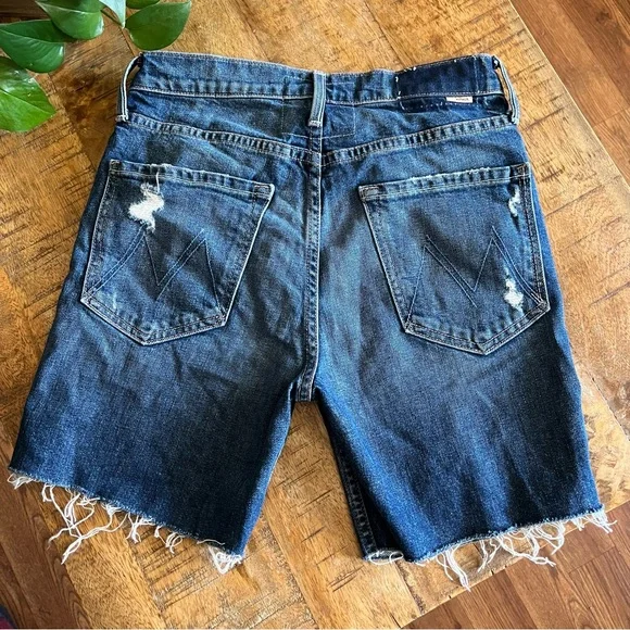 Mother Denim Distressed Shorts Size 27
I - Picture 7 of 14